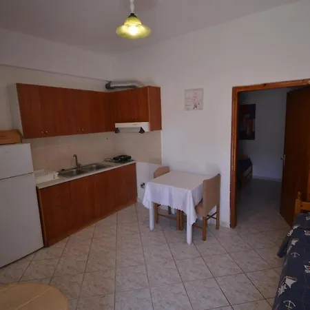 Antoneta Lägenhet Sarandë
